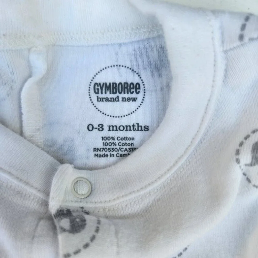 Gymboree Gender Neutral Elephant Sleeper & Bib Bundle - 0-3 months